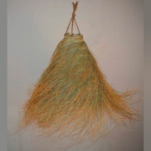 Lámpara cónica alta peluda